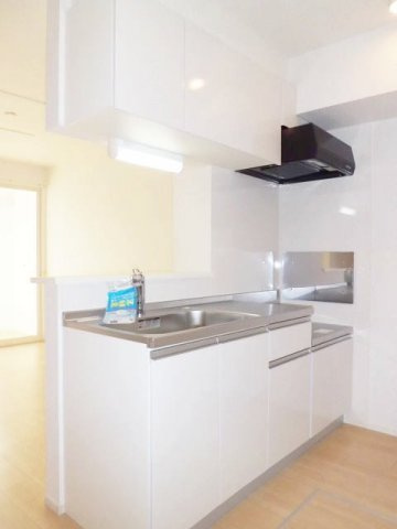 メゾンドソレイユⅢのキッチン