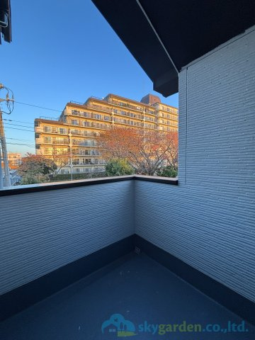 平塚市諏訪町3期　新築戸建　全3棟3号棟のバルコニー