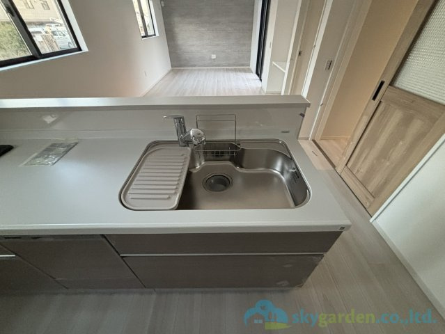 平塚市諏訪町3期　新築戸建　全3棟3号棟のキッチン