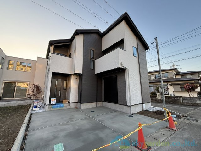 平塚市諏訪町3期　新築戸建　全3棟3号棟の外観