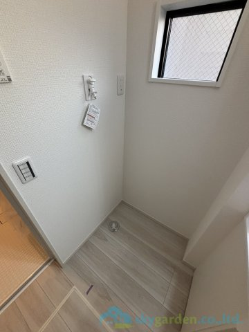 平塚市諏訪町3期　新築戸建　全3棟3号棟のランドリースペース