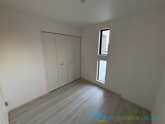 平塚市諏訪町3期　新築戸建　全3棟3号棟の寝室