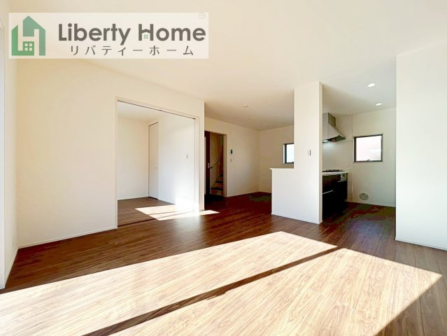 第1取手市野々井　新築戸建の居間・リビング