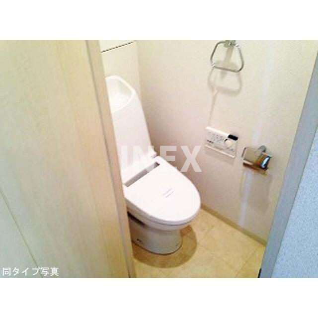 横浜市神奈川区子安通２丁目の賃貸マンションのトイレ