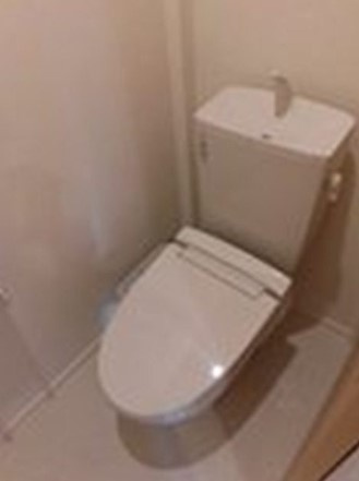 メゾンサンエイトのトイレ