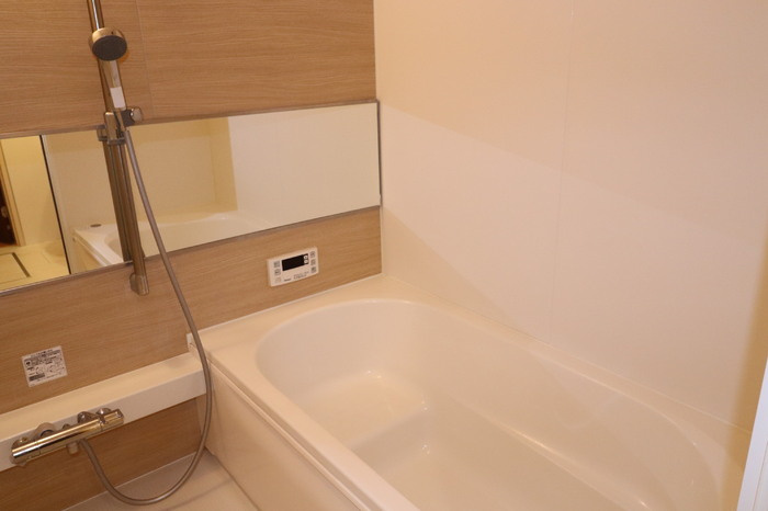 セキュレア須屋　H棟の浴室