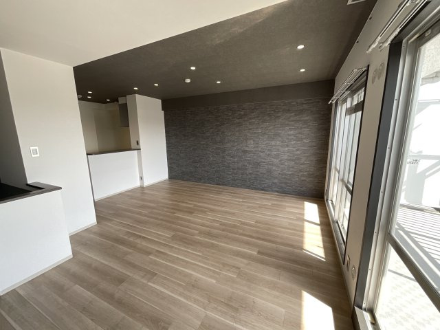 【居間・リビング】