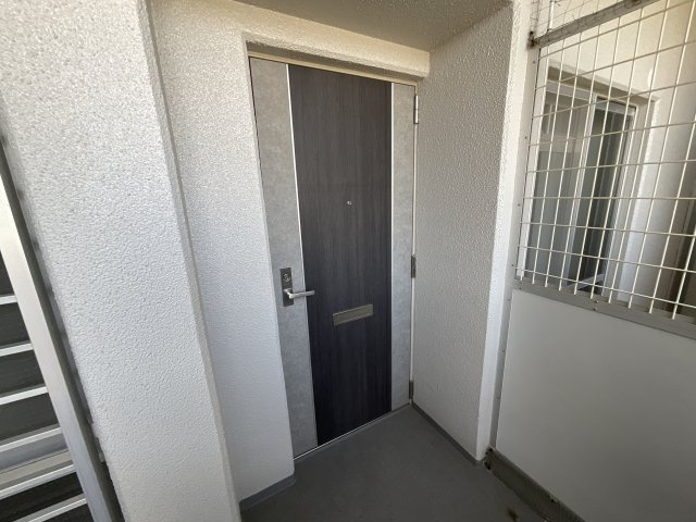 【玄関】 | サンディパークスⅡ番館