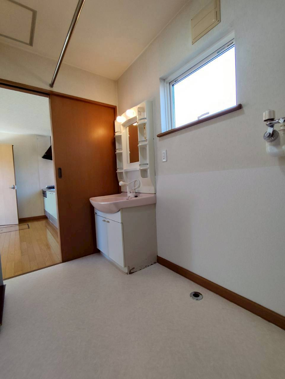 新富士町3丁目６貸家の洗面所