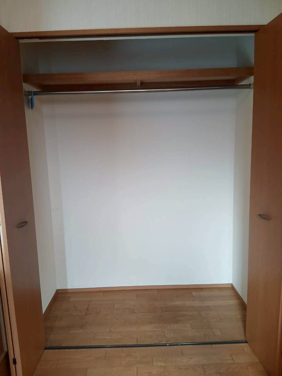 新富士町3丁目６貸家の収納