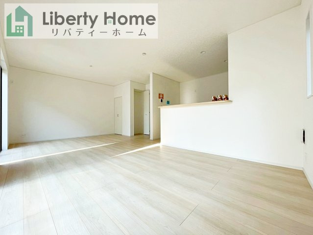 つくば市安食第1　新築戸建　1号棟の居間・リビング