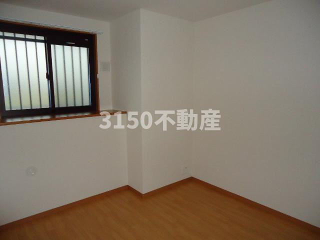 クローバーの内装|洋室東