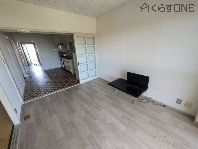 【居間・リビング】 | 北河原ハイツ