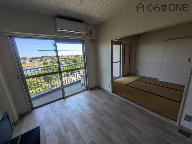 【居間・リビング】 | 北河原ハイツ