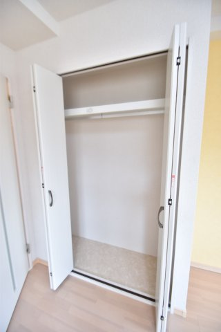 大阪市城東区野江３丁目の賃貸マンションの収納