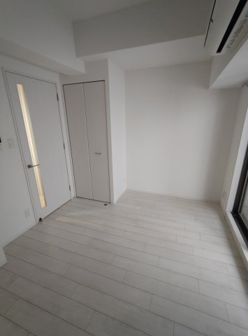 エスリード神戸三宮の居間・リビング