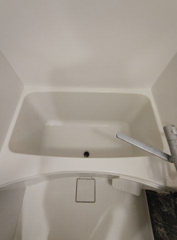 エスリード神戸三宮の浴室