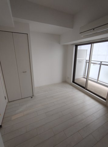 エスリード神戸三宮の寝室