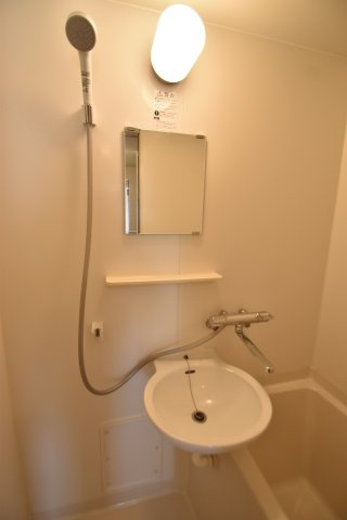 大阪市都島区東野田町４丁目の賃貸マンションの洗面所