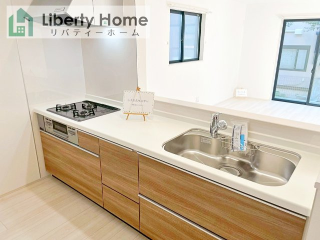 守谷市松前台6丁目　新築戸建　A号棟の前面道路含む現地写真