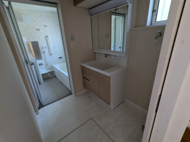 中古戸建　秋間みのりが丘の独立洗面台