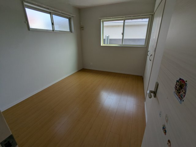 中古戸建　秋間みのりが丘の洋室