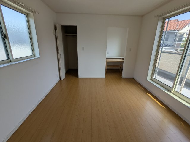 中古戸建　秋間みのりが丘の洋室