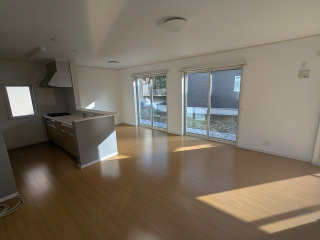 中古戸建　秋間みのりが丘の居間・リビング