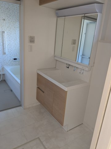 中古戸建　秋間みのりが丘の独立洗面台