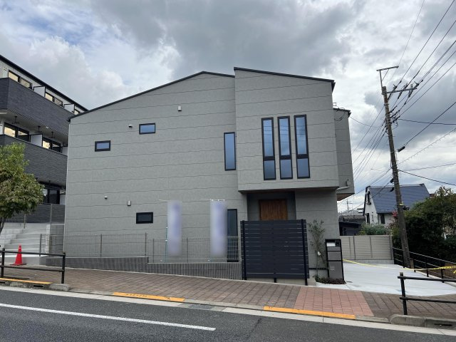 福生市武蔵野台2丁目　新築戸建全1棟