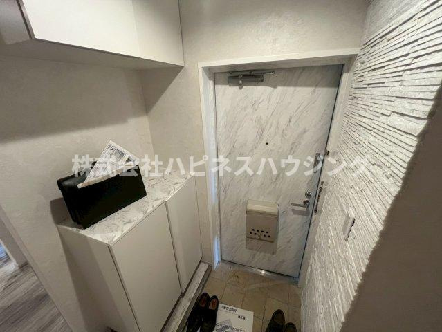 MAKE　BLDGの玄関