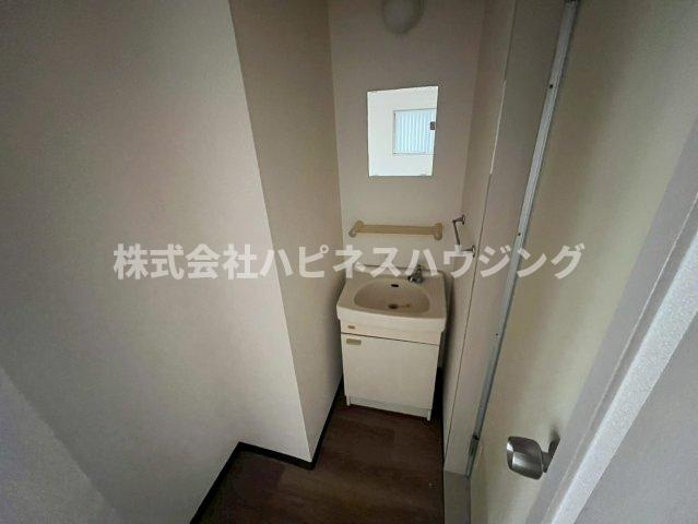 MAKE　BLDGの洗面所