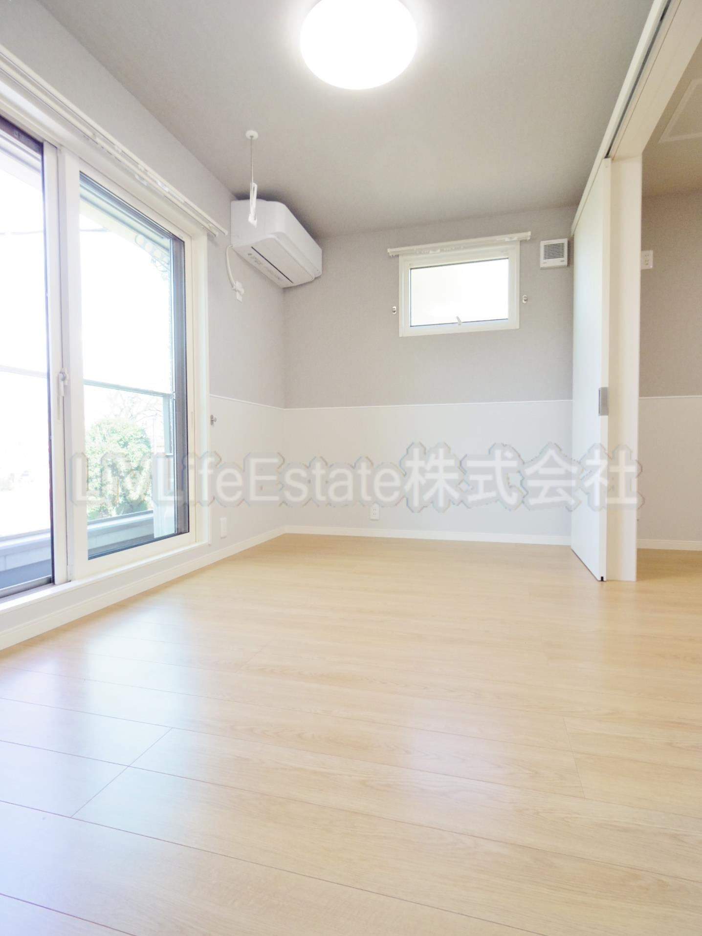 サニーコート（旧）大沼町2丁目新築の寝室