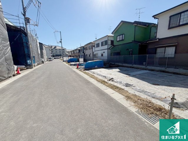 天理市指柳町　第2期　新築一戸建ての前面道路含む現地写真|周辺は落ち着いた街並みの住宅地！子育てがしやすい住環境です！まだ未完成ですが、現地でしかわからない事もございます。是非一度ご覧ください。