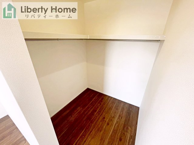 ひたちなか市稲田10期　新築戸建　10号棟の収納