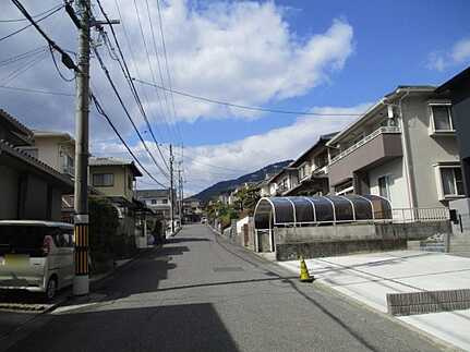 佐伯区観音台２丁目の前面道路含む現地写真
