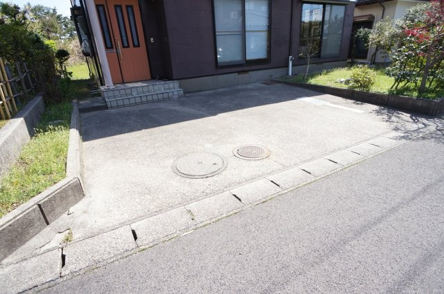 【駐車場】 | 小金町2丁目貸家