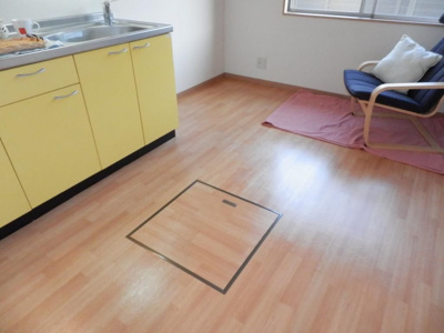 【居間・リビング】 | エトワールシャトー | おしゃれな居間です