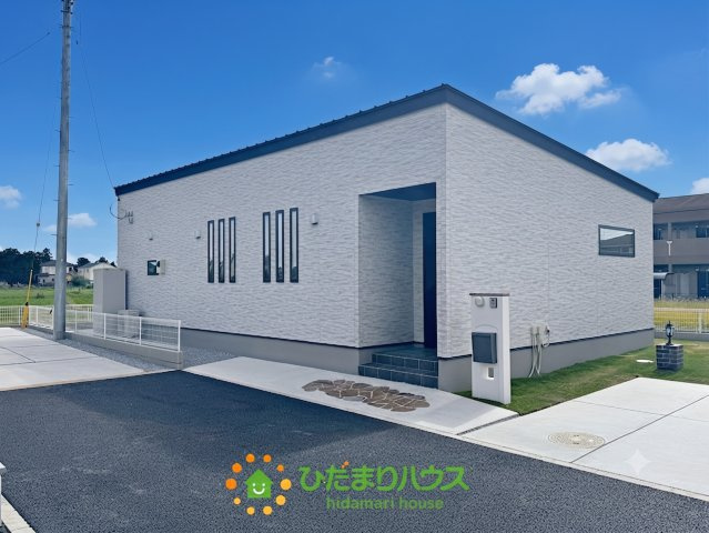 加須市上三俣1期　新築一戸建て　04　ピュアガーデン