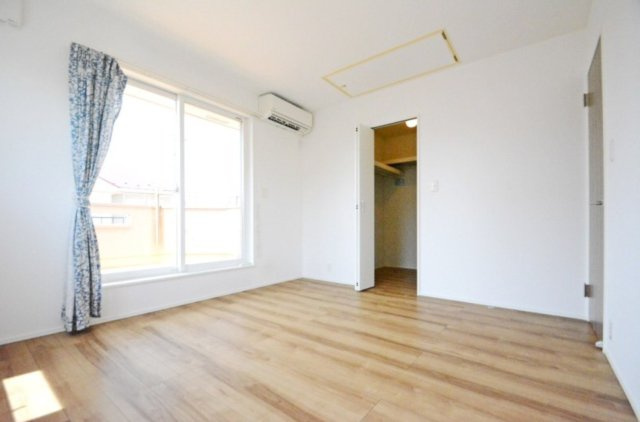 中古戸建　柏市花野井の寝室