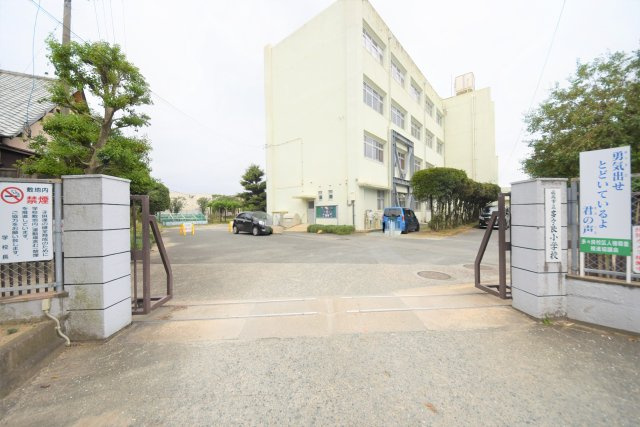 福岡市東区土井2丁目第3-4棟（4号棟）　の周辺|多々良小学校