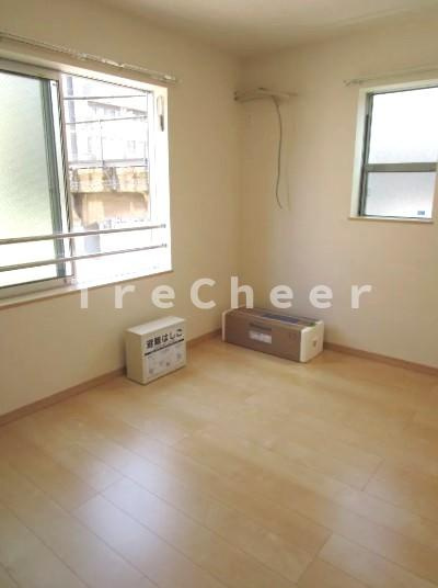 グランドール町屋の居間・リビング