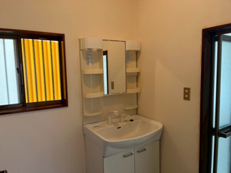 【独立洗面台】 | 「小絹駅」徒歩6分の好立地！近くに商業施設あり！