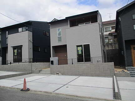 佐伯区観音台２丁目の外観