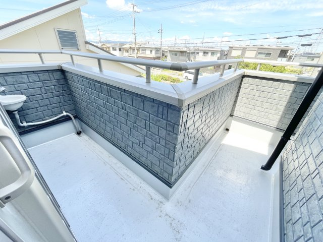 交野市倉治6丁目　中古一戸建てのバルコニー|バルコニーがあります