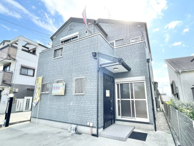 交野市倉治6丁目　中古一戸建ての外観|外観は落ち着いています