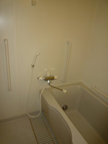 サニーコート壱番館の浴室