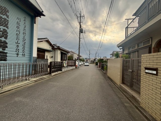川越市志多町　建築条件なし売地　西武新宿線『本川越駅』徒歩24分　【川越小学区】の前面道路含む現地写真