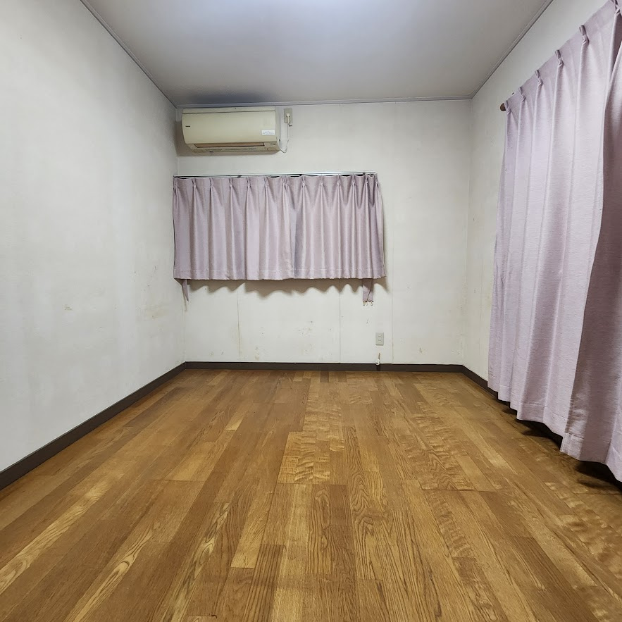 【寝室】の画像