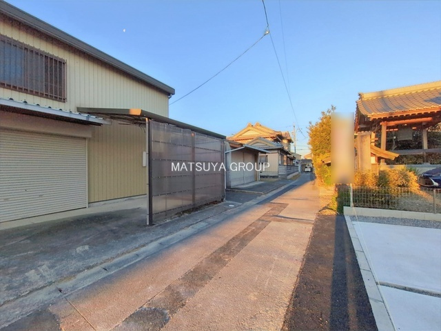 【前面道路含む現地写真】の画像